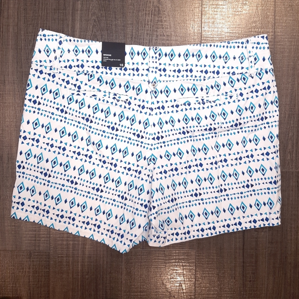 Revolution By Ricki's Brooke Shorts Diamond Print Mid Rise Stretchy White Blue - Picture 7 of 10